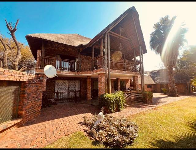 FARM FOR SALE IN DERDEPOORT